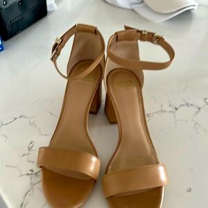 Worn once ! Gianni Bini chunky heal tan sandals